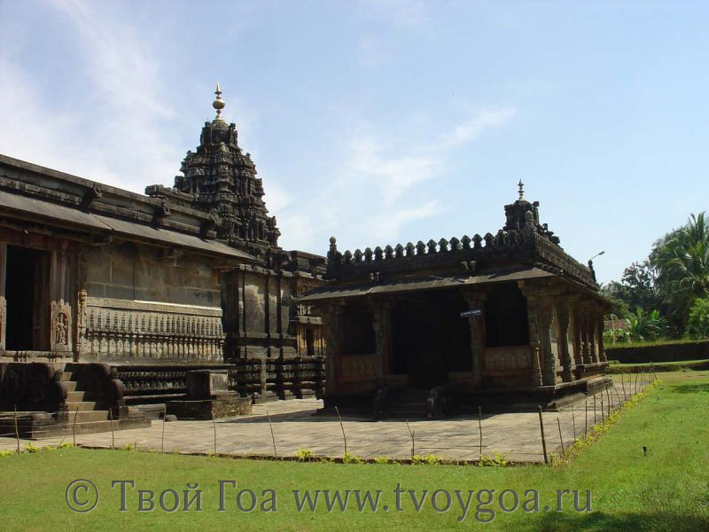 храм Агорешвара посвящен Шиве