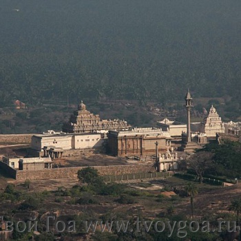 храмы на холме Чандрагири