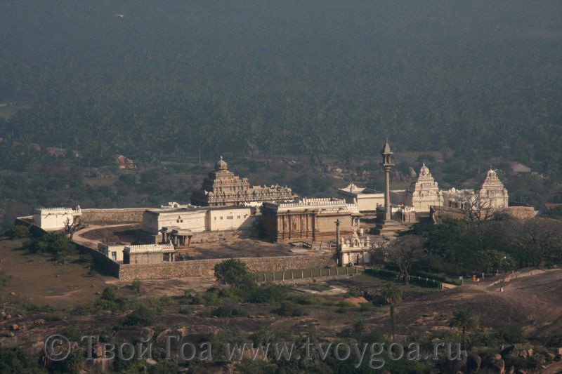 храмы на холме Чандрагири