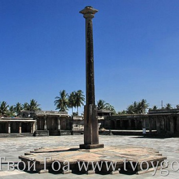 центральная площадь храмового комплекса