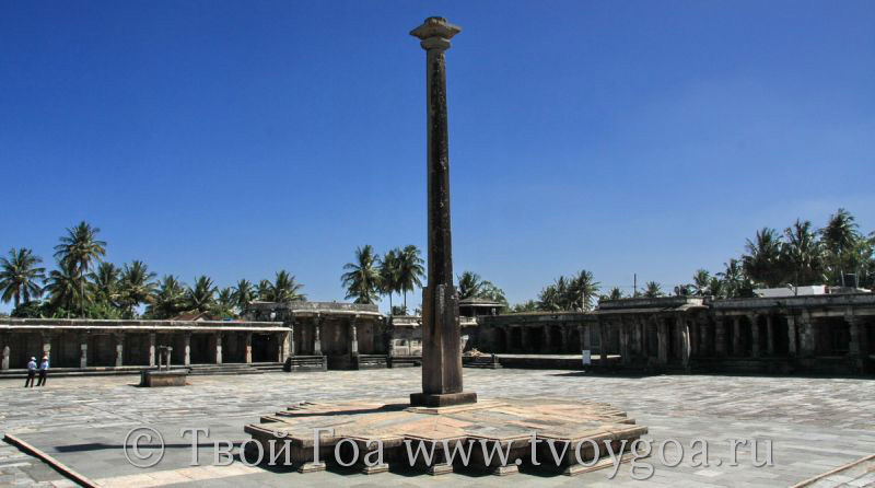 центральная площадь храмового комплекса