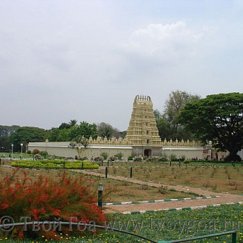 индуистский храм на территории Дворцового комплекса