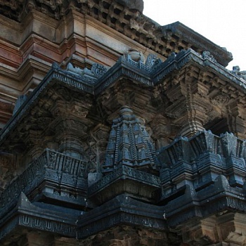 необычная архитектура храма