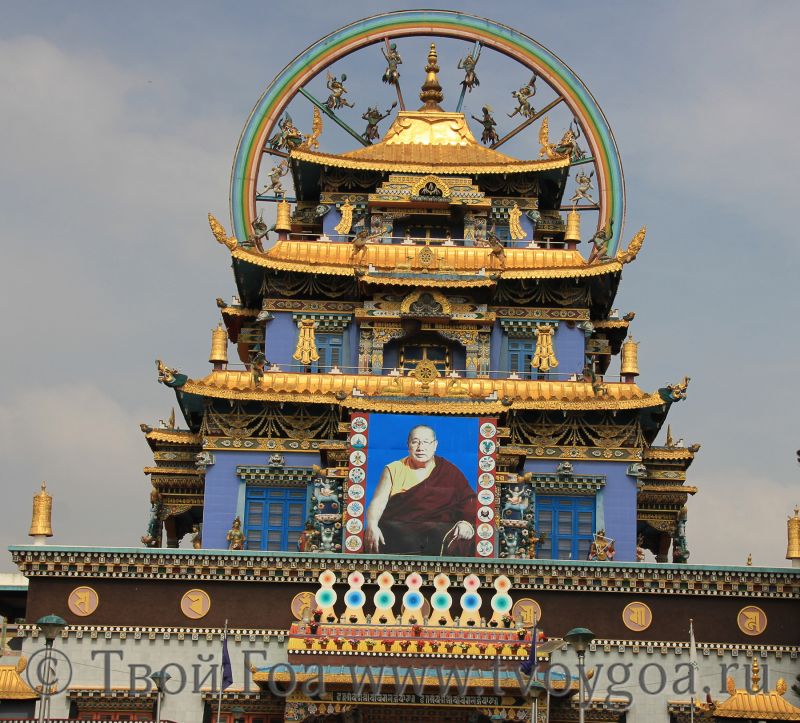 фото Тибетское поселение и золотой Будда_21 