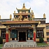фото Тибетское поселение и золотой Будда_3